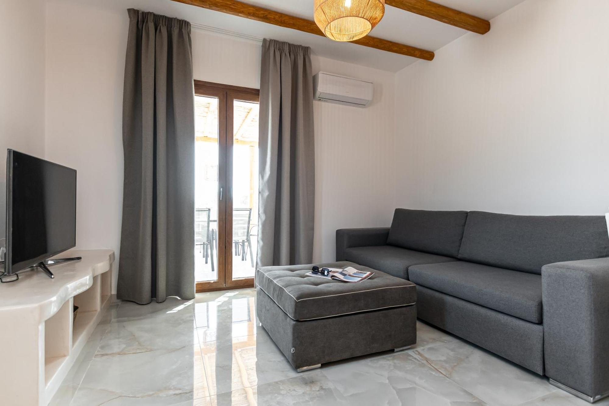 Maragkas Naxos Beachwalk Villa Plaka מראה חיצוני תמונה